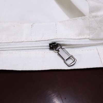 Picture of SamiaCrafts Fashionable Simple Solid White Color Hand and Shoulder without Design Canvas Tote Bag For Girls With Zipper for Everyday Daily Use