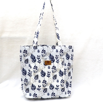 Picture of Watercolor Black Floral Printed Elegant Bag for Women and Girls: Discover Stylish Top Handle Bags Trends Picture of Watercolor Black Floral Printed Elegant Bag for Women and Girls: Discover Stylish Top Handle Bags Trends