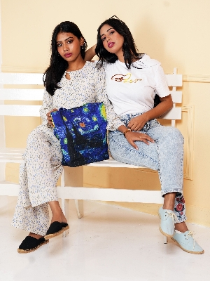 Picture of SamiaCraft Beautiful Starry Night Design by Van Gogh Printed Stylish Modern Top Handle Bags for Women and Girls Picture of SamiaCraft Beautiful Starry Night Design by Van Gogh Printed Stylish Modern Top Handle Bags for Women and Girls