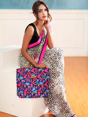 Picture of Hand Drawn Colorful Abstract Leaves Printed Top Handle Bags