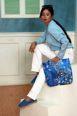 Picture of Almond Blossoms by Van Gogh Printed Vintage Vibes Top Handle Bags Picture of Almond Blossoms by Van Gogh Printed Vintage Vibes Top Handle Bags