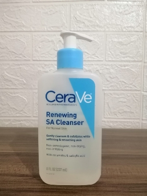 Picture of Internationak USA Product CeraVe Renewing SA Face Cleanser-237ml