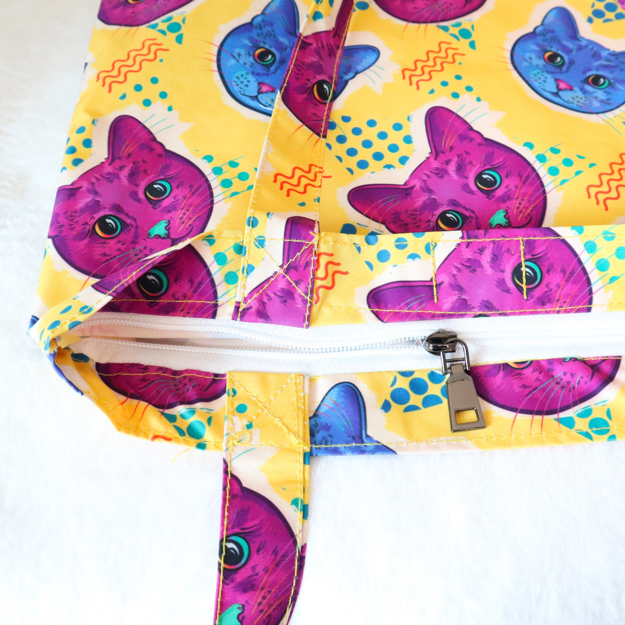 Picture of SamiaCrafts Trendy All-Over Print Tote Bag: Cat Gradient Zine Culture Printed Tote Bag Picture of SamiaCrafts Trendy All-Over Print Tote Bag: Cat Gradient Zine Culture Printed Tote Bag