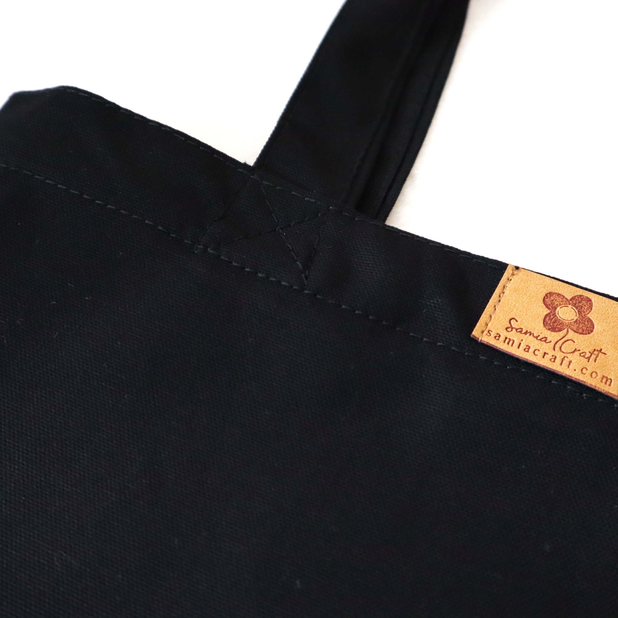 Picture of SamiaCrafts Tote Bag For Women'S With Zipper - Tote Bag Picture of SamiaCrafts Tote Bag For Women'S With Zipper - Tote Bag