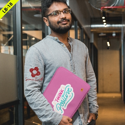 Picture of SamiaCraft Premium Quality Mac Laptop Pouch and Case for 14/15-Inch Notebook - Protective Cover Picture of SamiaCraft Premium Quality Mac Laptop Pouch and Case for 14/15-Inch Notebook - Protective Cover