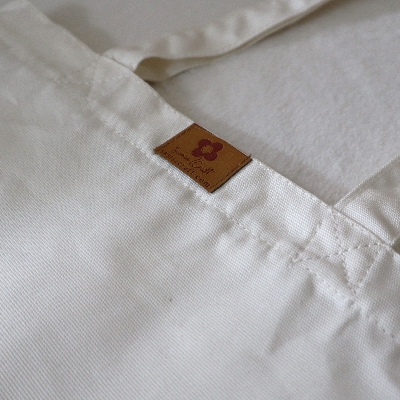 Picture of Samia Craft Oversized Canvas Fabric Tote Bag with Zipper for University & College – Perfect for Women & Girls Picture of Samia Craft Oversized Canvas Fabric Tote Bag with Zipper for University & College – Perfect for Women & Girls