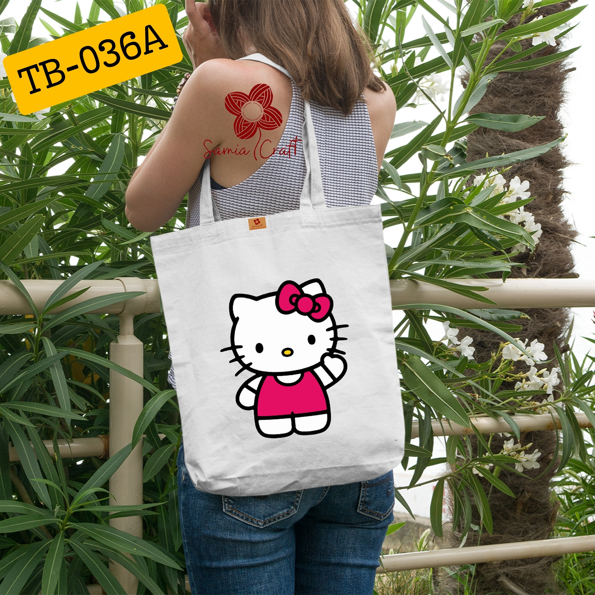 Picture of Eco-Friendly Canvas Zipper Tote Bag for Women – University, College, Beach, and Travel Essential Picture of Eco-Friendly Canvas Zipper Tote Bag for Women – University, College, Beach, and Travel Essential