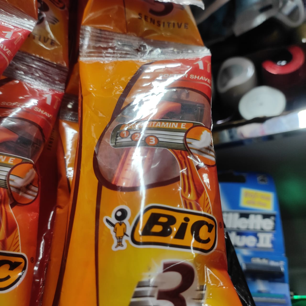 Picture of Bic Razor Sensitive Single Blade 1T