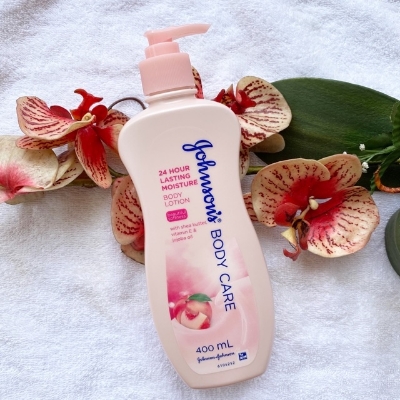 Picture of Johnson's Body Care 24 Hour lasting Moisture Body Lotion with Shea Butter, Vitamin E & Jojoba Oil-400ml