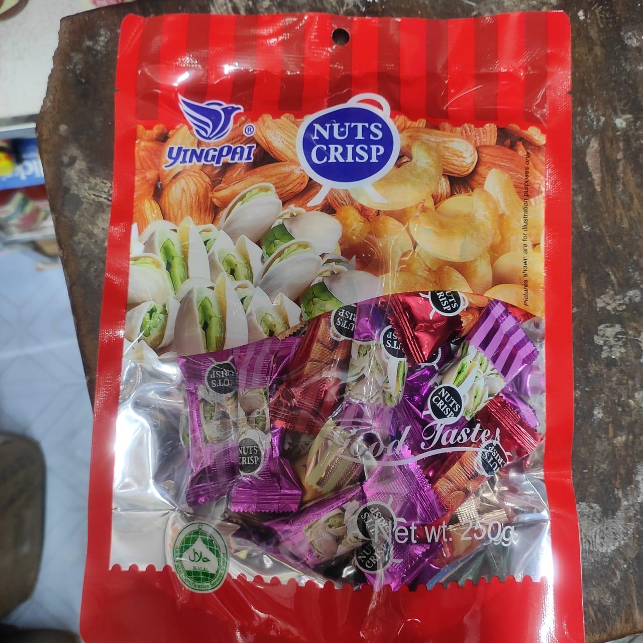 Picture of Nuts Crisp Chocolate (Imported) - 250gm