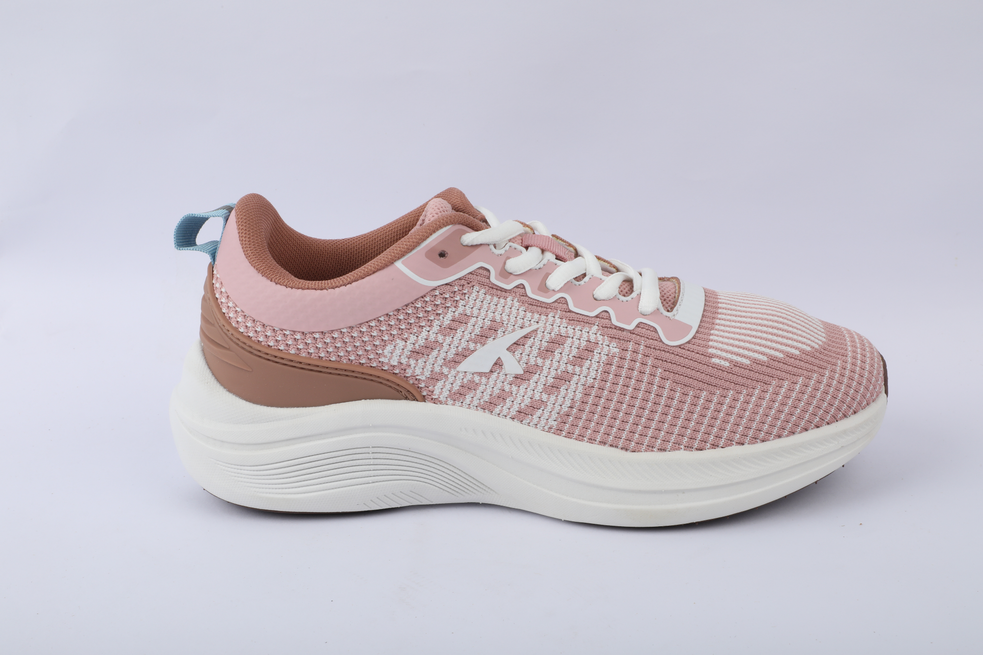 Picture of Ladies sports shoe Pink CKD 543600028