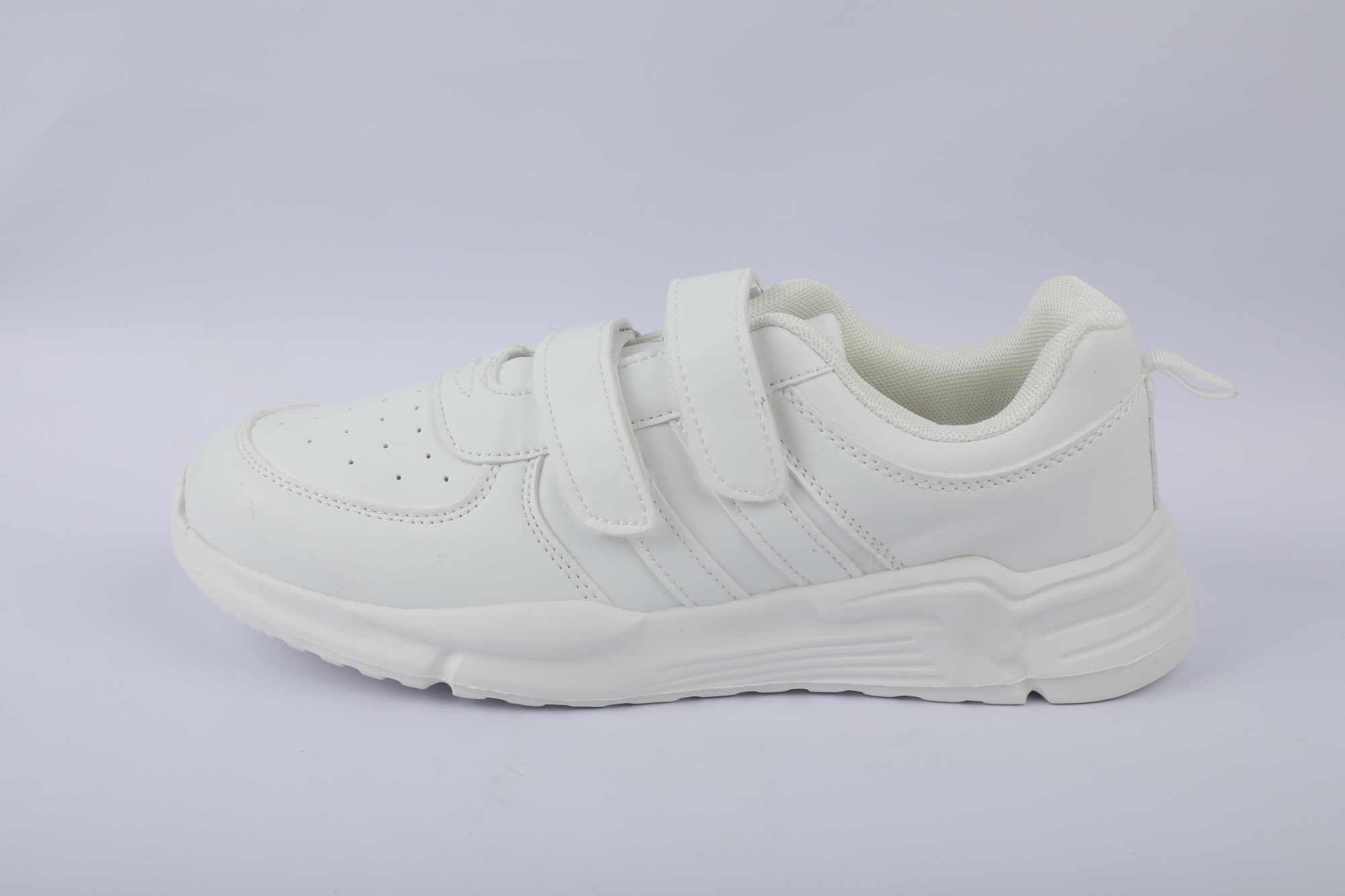 Picture of School sports shoe White