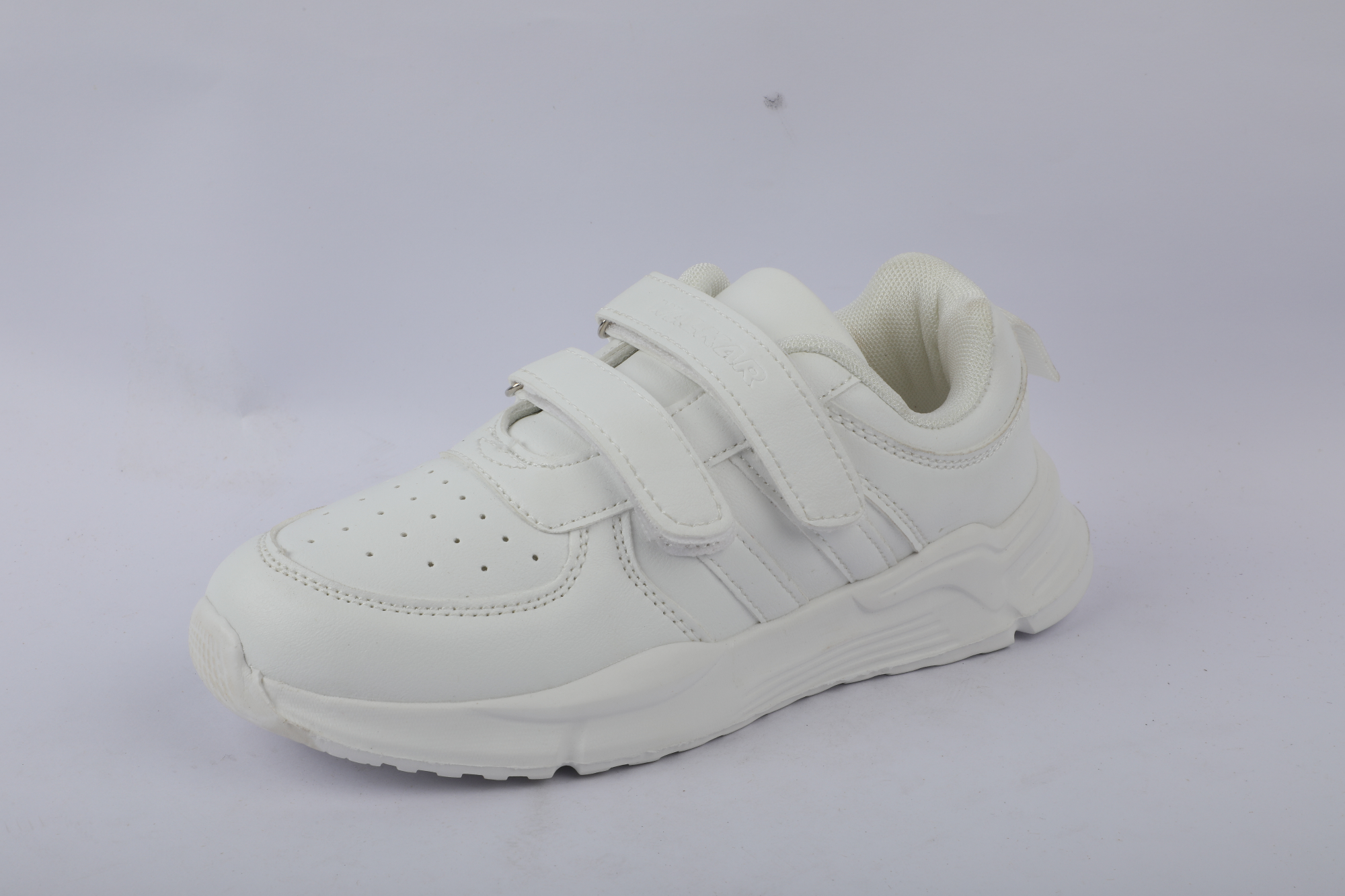 Picture of School sports shoe White