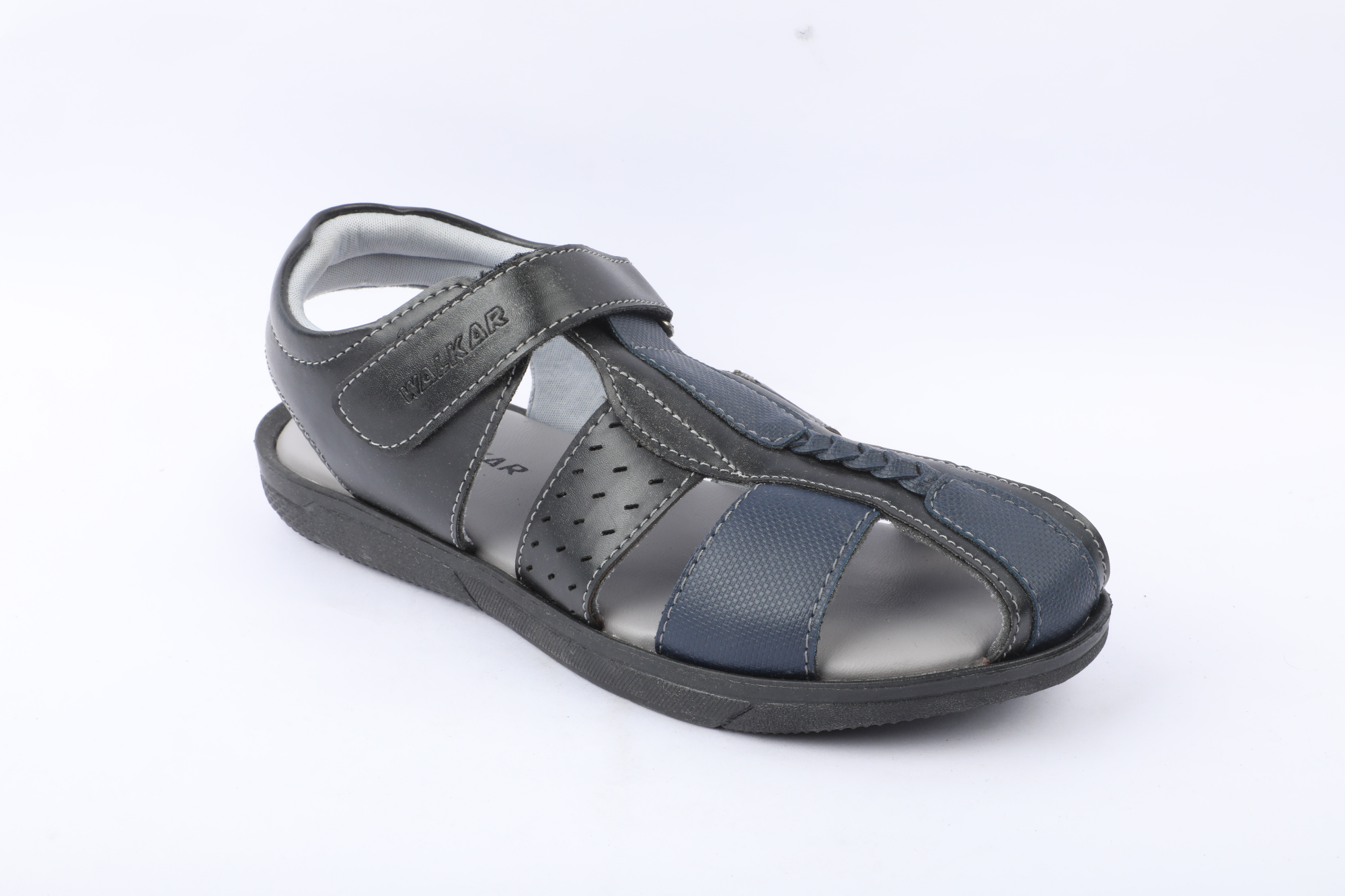Picture of Boys Sandal Black Cycle Shoe