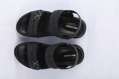 Picture of MARTIN BOYS SANDAL BLACK CKD 206