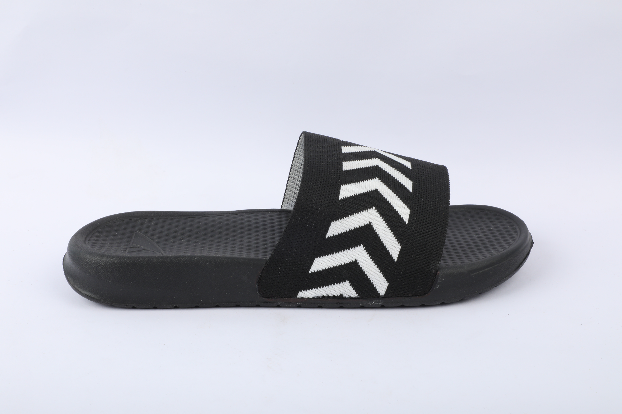 Picture of Mens lifestyle slide black arrow - RTL