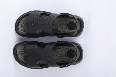 Picture of MARTIN BOYS SANDAL BLACK CKD 102