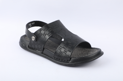Picture of MARTIN BOYS SANDAL BLACK CKD 102