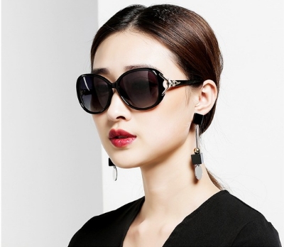 Picture of Latest Trendy Special Sunglas for Women Picture of Latest Trendy Special Sunglas for Women
