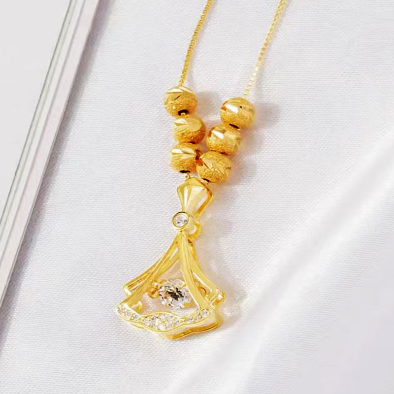Picture of High Quality Ball & Ginkgo Leaf pendant Shape Comb Necklace for Women and Girls, Gold Plated Titanium Chain Picture of High Quality Ball & Ginkgo Leaf pendant Shape Comb Necklace for Women and Girls, Gold Plated Titanium Chain