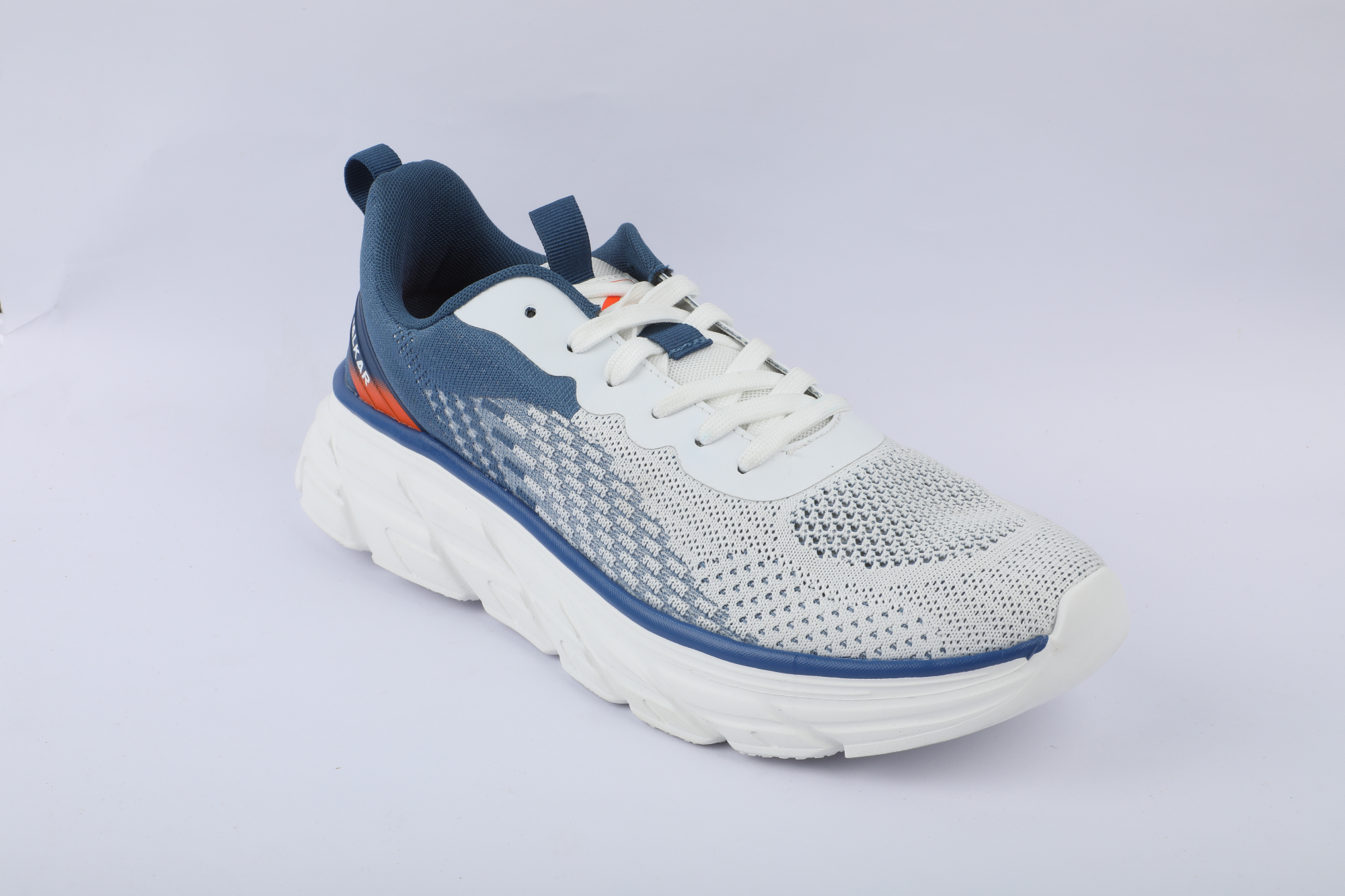 Picture of Mens sports shoe Grey CKD 843300075