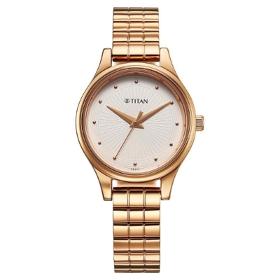 Picture of Titan 2679Wm02 Karishma Quartz Analog Off White Dial Rose Gold Stainless Steel Strap Watch For Women
