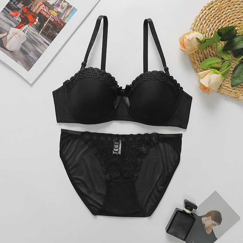 Picture of Khapsu Premium Quality Women's Lace pushup wired Bra Panty Set