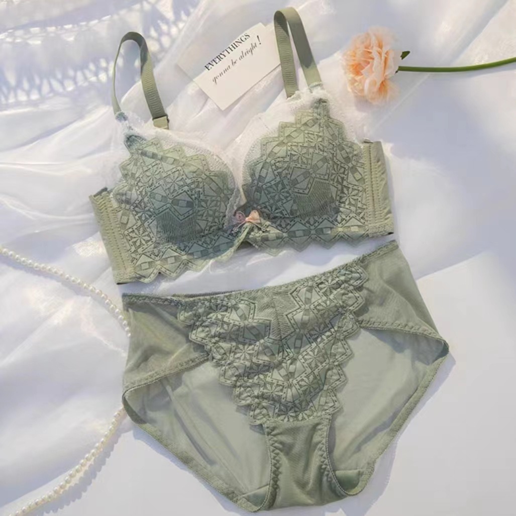 Picture of Khapsu Premium Quality Women's Lace pushup wired Bra Panty Set