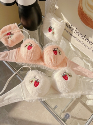 Picture of Khapsu Premium quality china Strawberry women girls soft and comfortable lingerie set