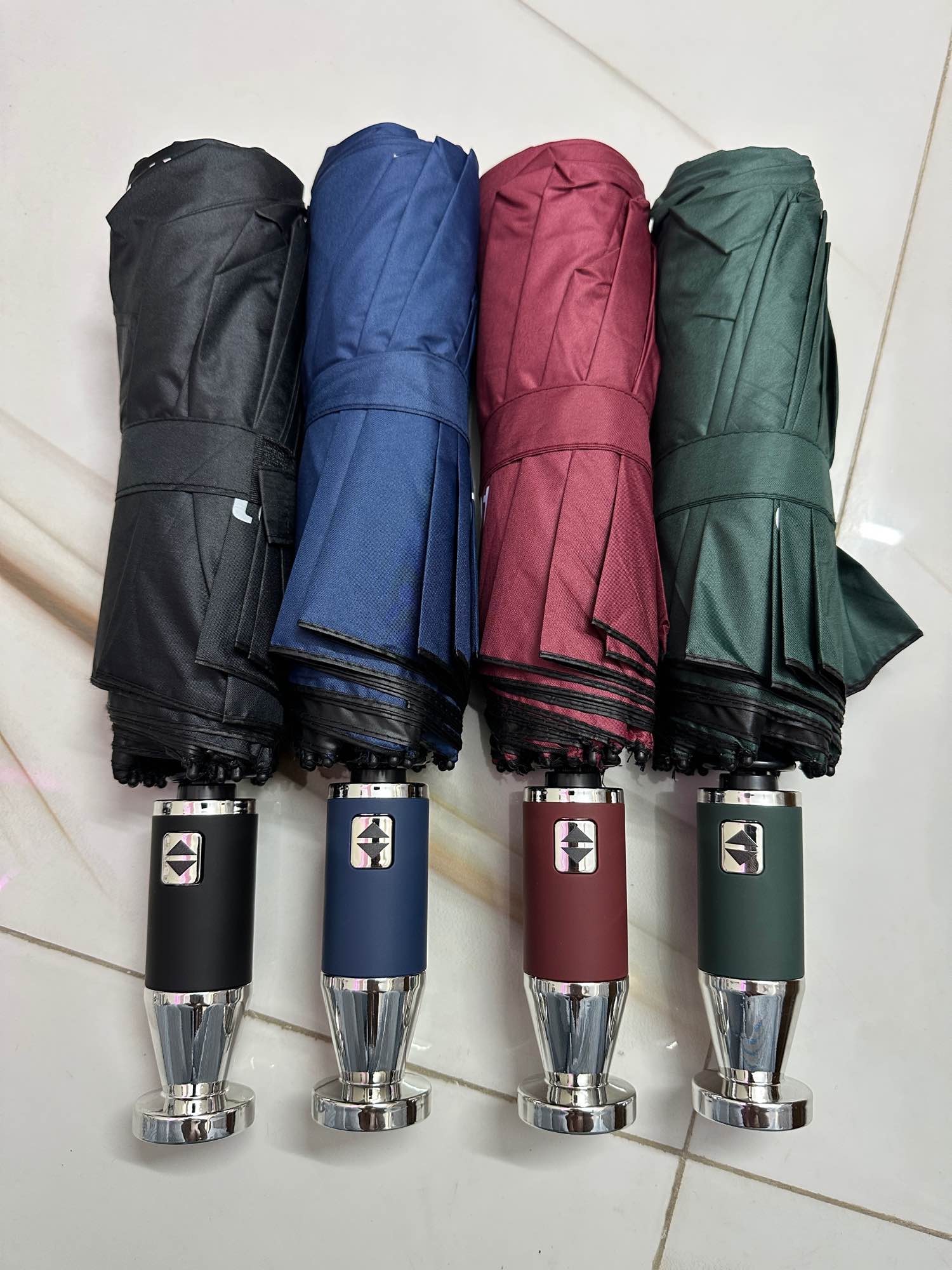 Picture of Bmw 12 Ribs Umbrella New Design Auto Close  Umbrella | Bmw Umbrella 12k 3:2 Ribs Umbrella | Bmw Motorsport Umbrella 12 Ribs