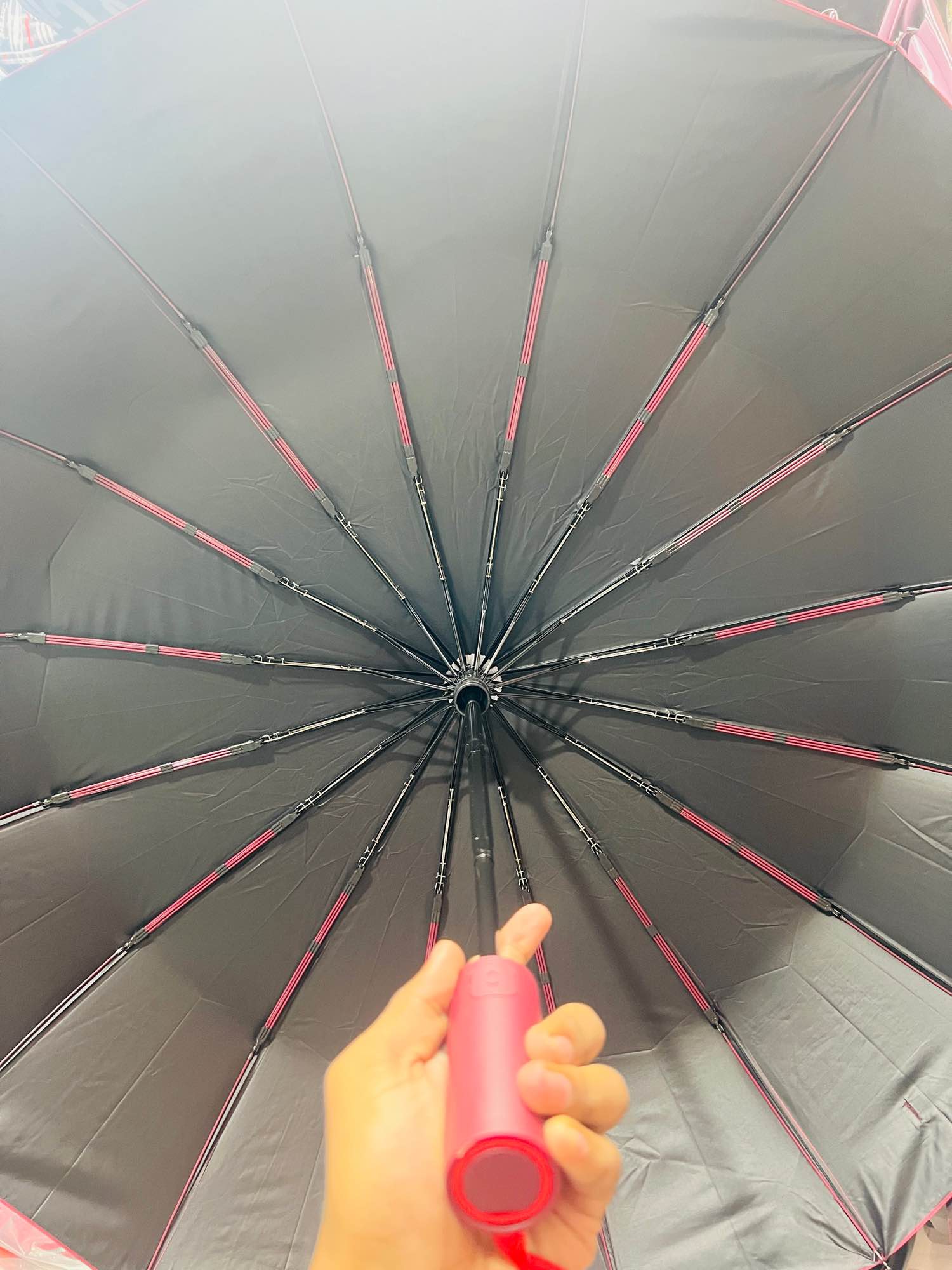 Picture of Bmw Umbrella 16 Ribs | Bmw 16k Umbrella Auto Close | 16 Ribs Umbrella Windproof | Bmw Umbrella Big size Auto Close