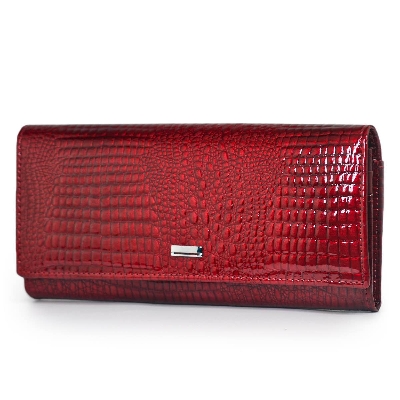 Picture of Stylish Ladies Red Crocodile Embossed Long Wallet / Female Money Purse Clutch Bag