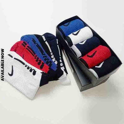 Picture of Elite Mid Crew Socks -  Dri-FIT tech with ribbed traction Cotton Athletic Socks - 5 Pair per Box