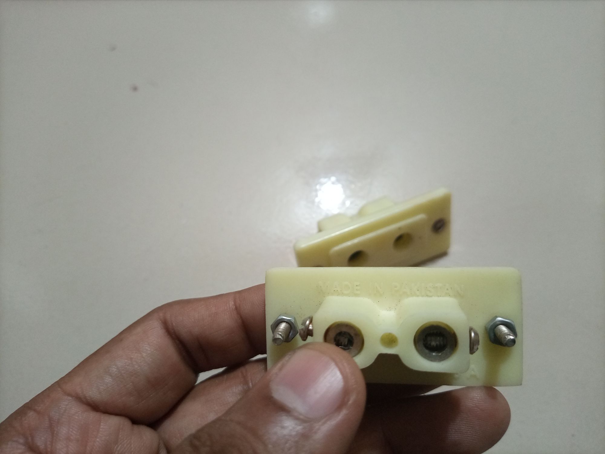 Picture of 2 Pin Socket Piano Model Socket, 2 pcs Piano Socket