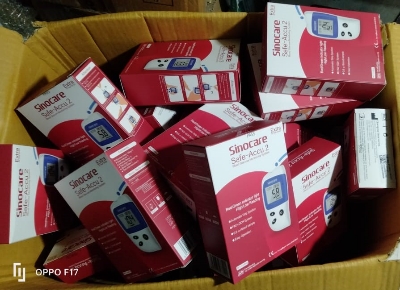 Picture of Sinocare Blood Sugar Monitor Safe Accu 2 with Advanced Technology, 200 Memory to Know Value Changes