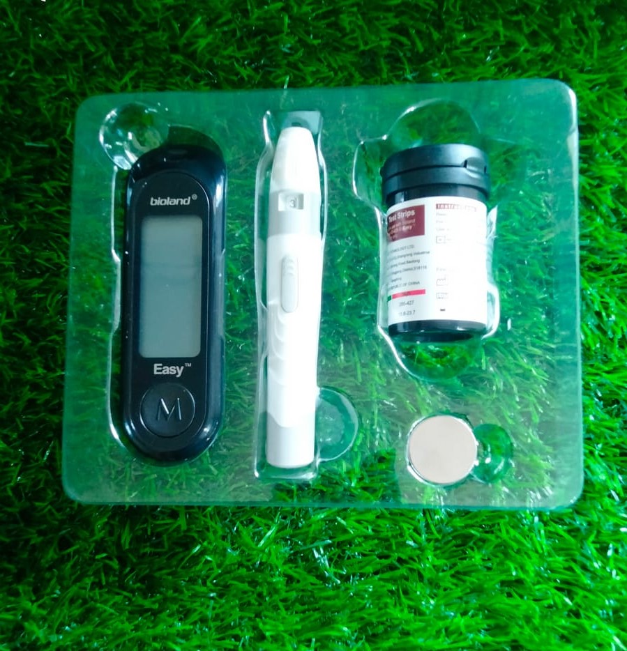 Picture of Bioland Easy Blood Glucose Monitor. Model: G-425-3 Easy
