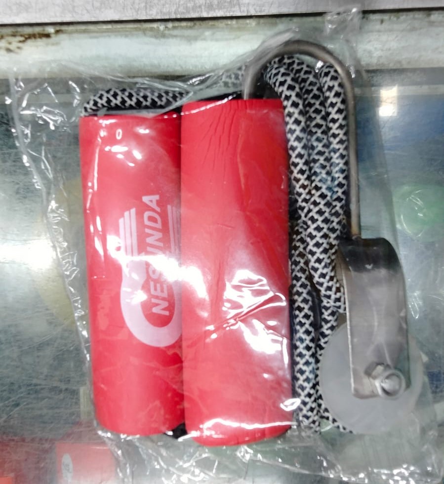 Picture of Overhead Hand Shoulder Pulley Equipment Kit With Rope For Home Gym Exercise & Physical Therapy - Plastic Handle