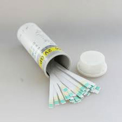 Picture of Urine Test Strips 100/Uric 2V GP Glucose Protein Urine Analyzer