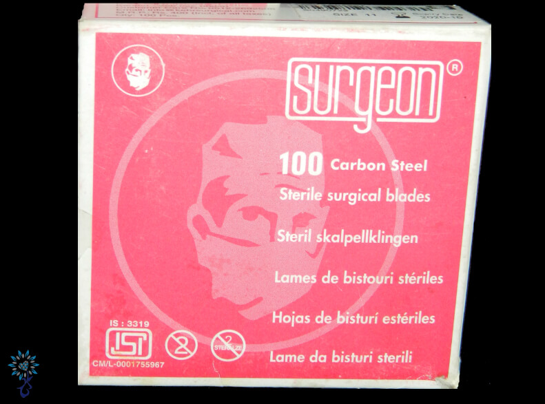 Picture of Surgeon Surgical Blades  india– 100pcs Blades 1Box