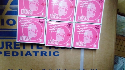 Picture of Surgeon Surgical Blades  india– 100pcs Blades 1Box