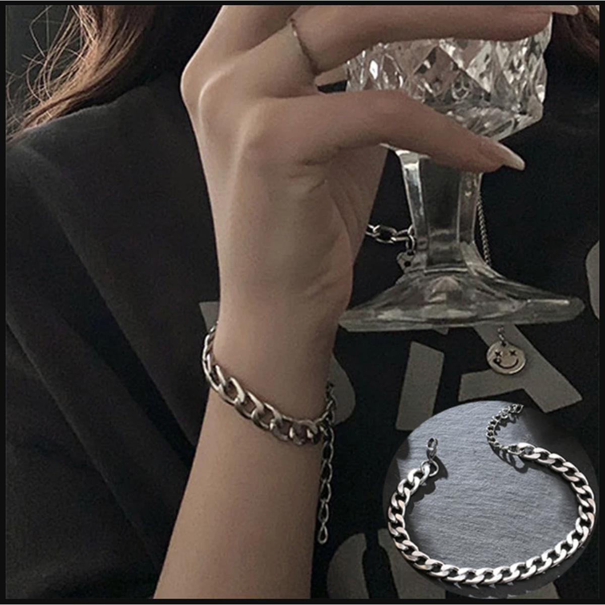 Picture of Stainless Steel Women Flat Chain Bracelet Smooth Surface Cuban Link Hand Bangle Couple Adjustable Jewelry