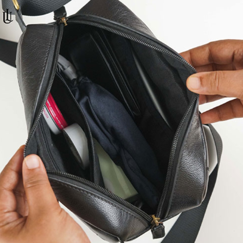 Picture of Urbaland Liam Crossbody Bag - Black