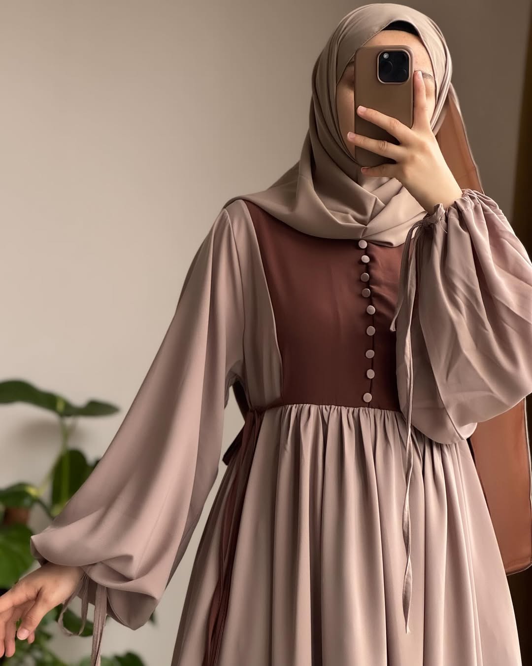 Picture of Abaya borka (Dubai Gown) (No Hijab Only Borka ) Dubai Charry Georget Stylish Party Borka For Women