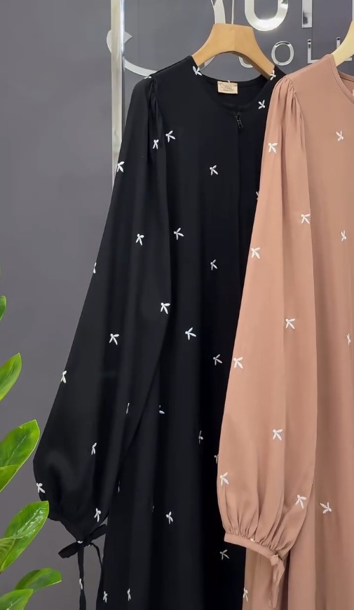 Picture of Abaya borka (Nim Pata) (No Hijab Only Borka ) Dubai Charry Georget Stylish Embroidery Work Party Borka For Women