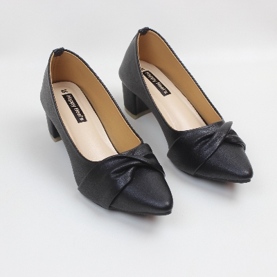 Picture of Ladies Pumps Shoes With Beautiful Bow