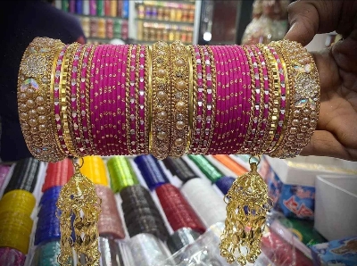 Picture of 1 Set New Indian Bridal Jhumka Pekhom Bangles/Churi Package For Girls-(1 full set)