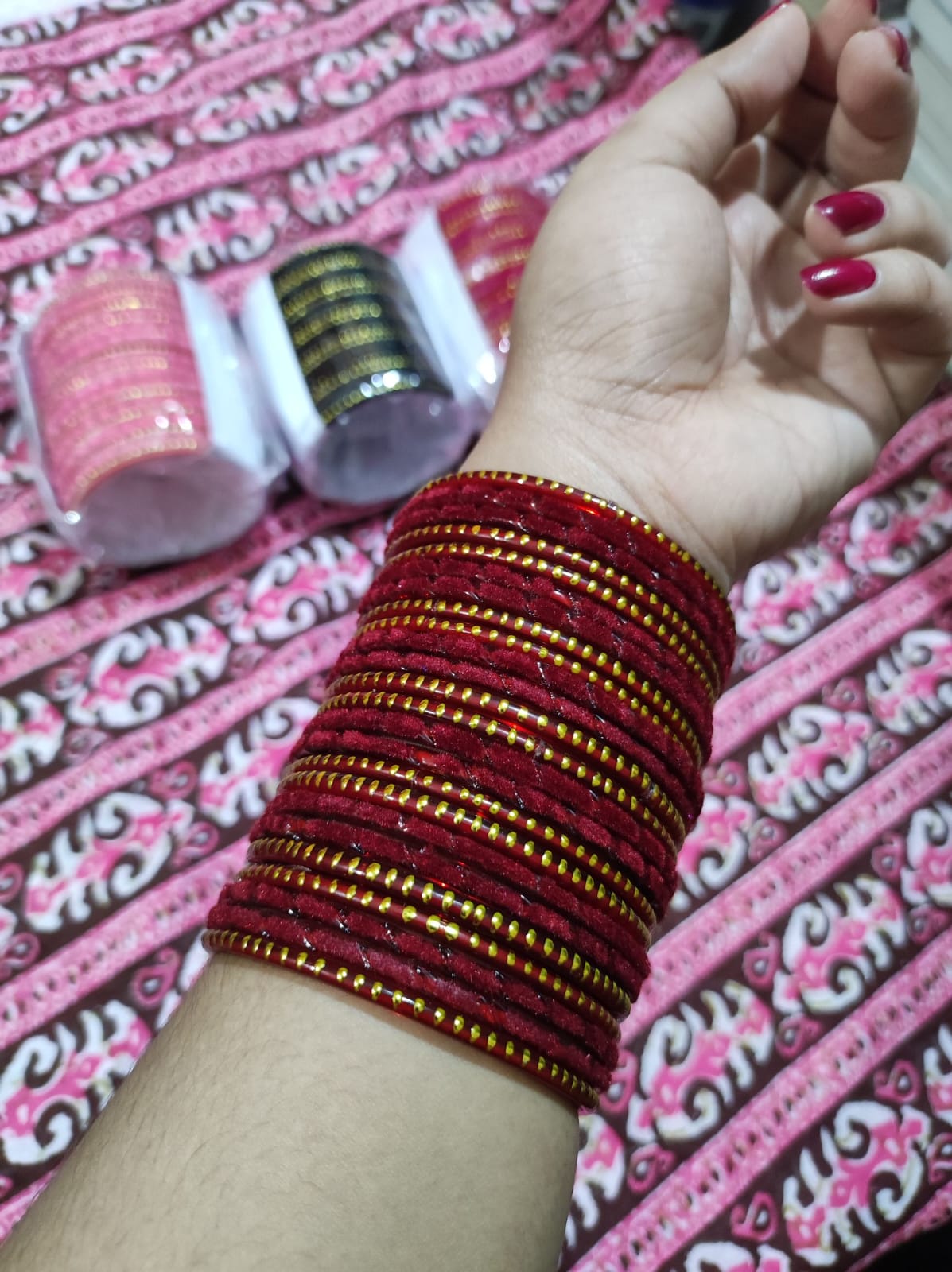Picture of 1set 24pis Velvet kacher bangles /bridal bangles bracelets package bangles for girls