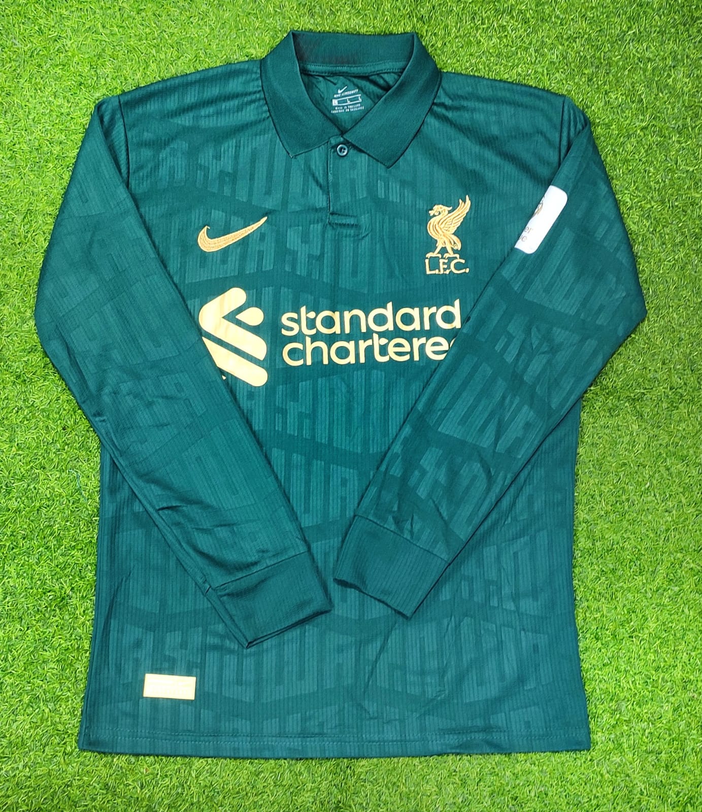 Picture of Liverpool Full Sleeve Collar Jersey Premium Quality Jersey Football Jersey New Jersey 2024/25