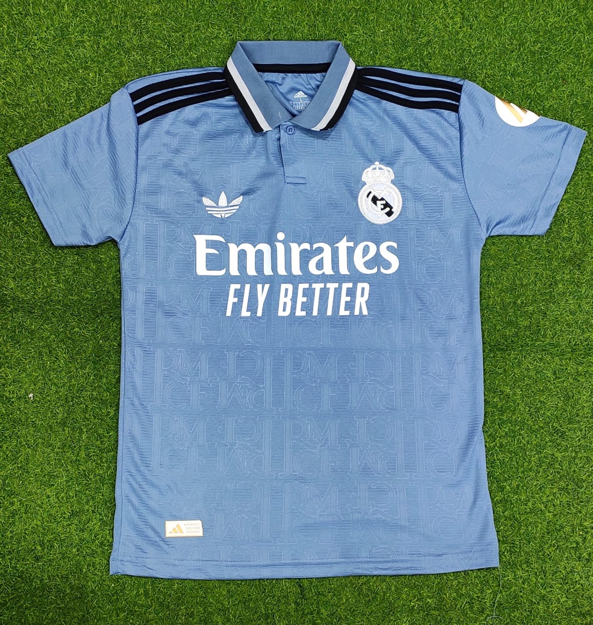 Picture of Real Madrid Jersey - Short Sleeve Thai Premium Jersey - Football Jersey