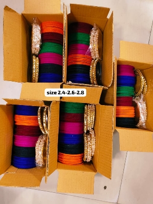 Picture of new combo set Metal Velvet Churi/Bangles  / full box For Girls & Women Metal Velvet Churi/Bangles  full box For Girls & Women